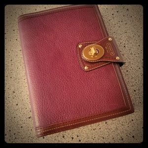 Coach Daily organizer/planner